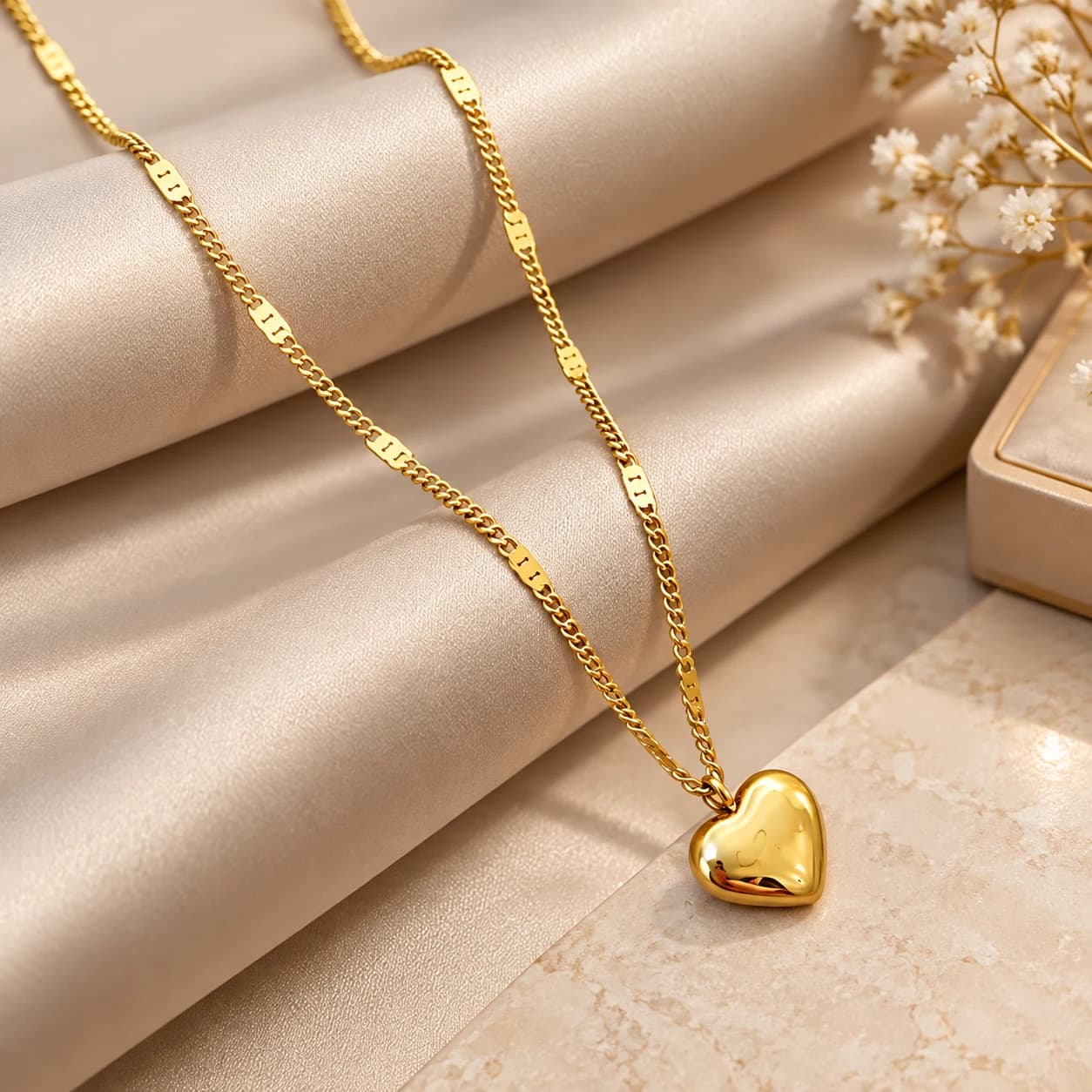 Collier cœur acier inoxydable doré